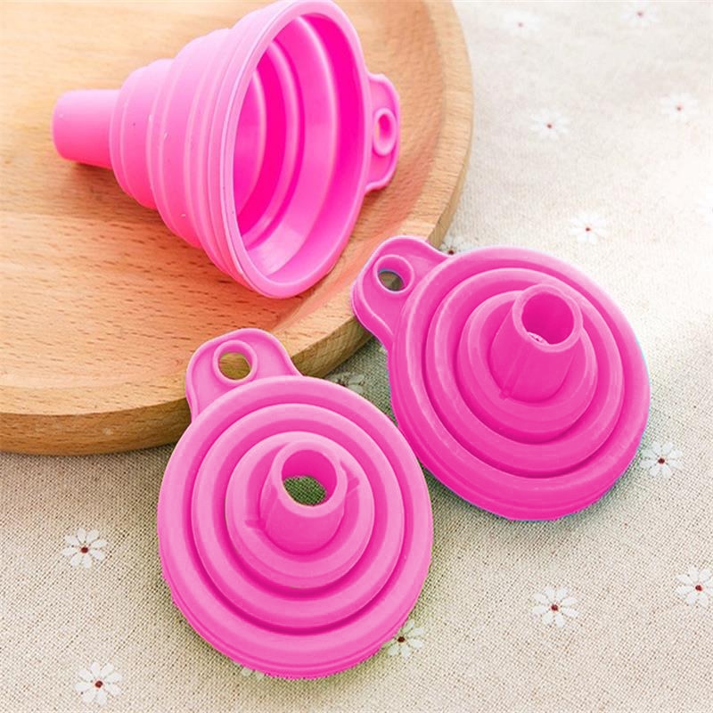1pc Red Silicone Funnel Mini M - огляд і ціна Kitchen Gadgets Needed